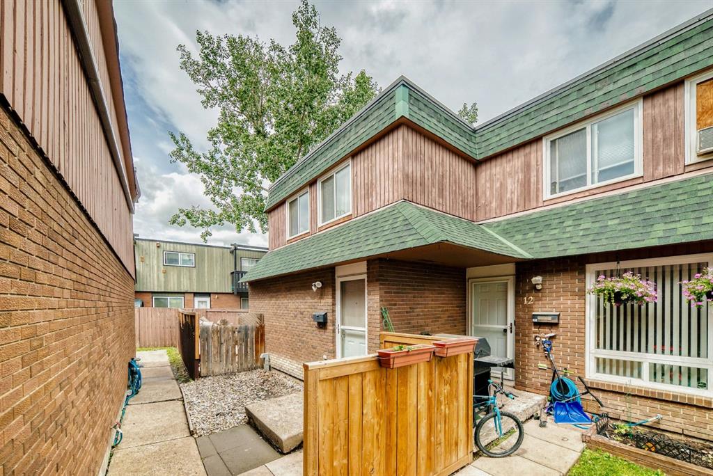 11, 11240 6 Street SW, A2331614, Alberta,