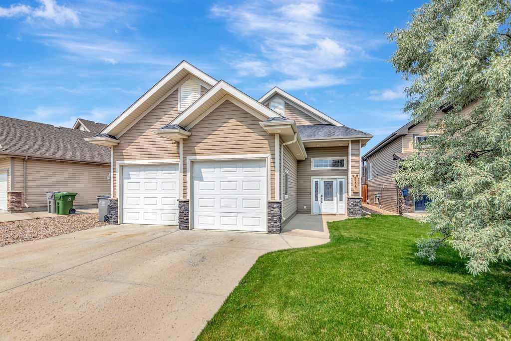 Main View of 5236 15 Street , College Park, Lloydminster, Alberta, T9V 2J2