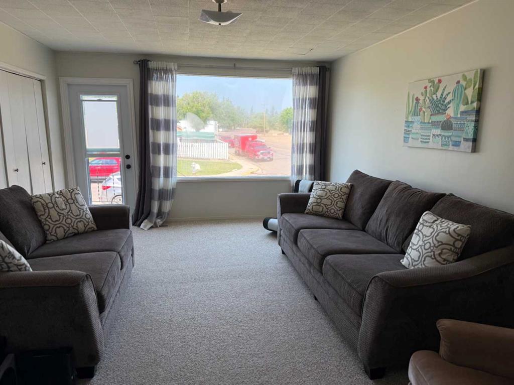 Fifth View of 3 Oak Avenue W, Sunnylea, Brooks, Alberta, T1R 0A3