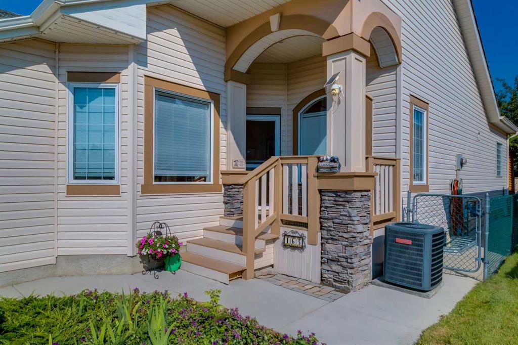 Third View of 165 Chaparral Villas SE, Chaparral, Calgary, Alberta, T2X 3N5