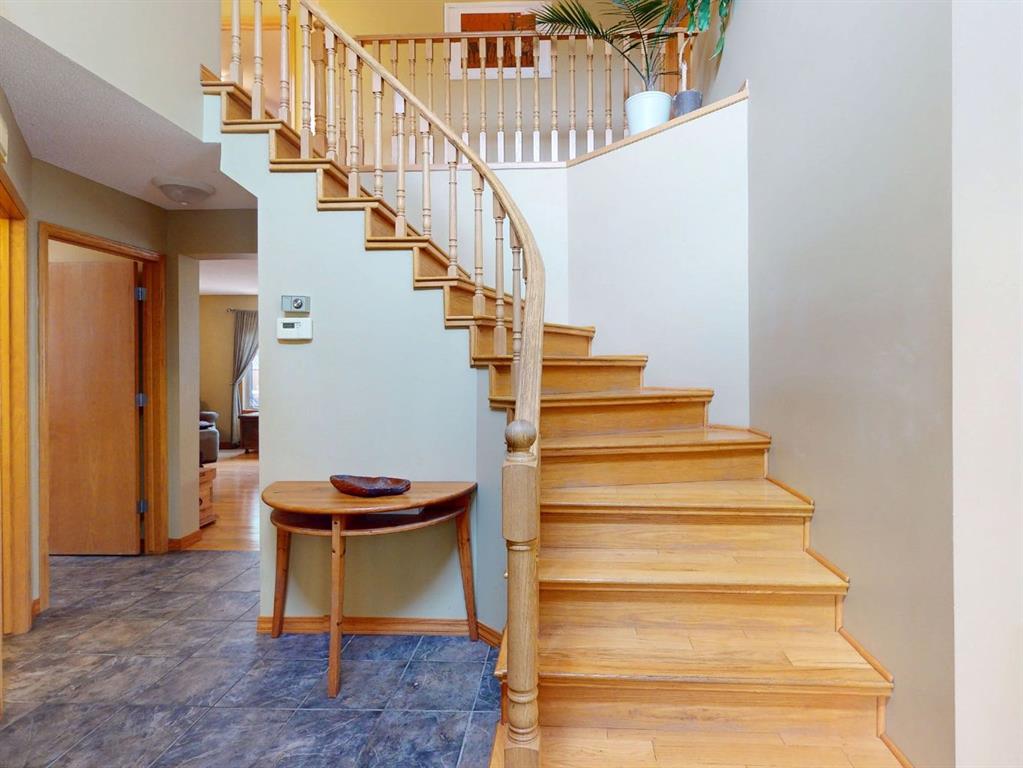 Fifth View of 55 Hampshire Grove NW, Hamptons, Calgary, Alberta, T3A4Y7