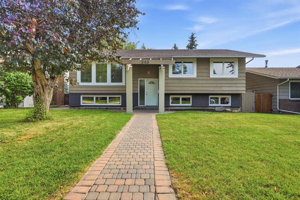 248 Parkland Crescent SE, A2331798, Alberta,