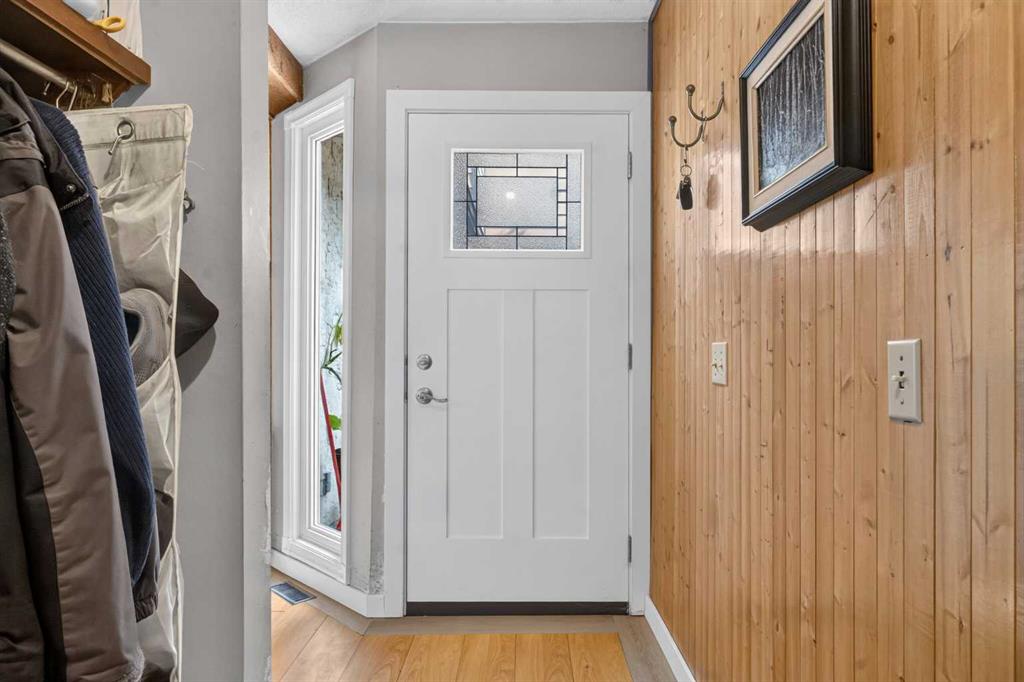 Fifth View of 334, 5404 10 Avenue SE, Penbrooke Meadows, Calgary, Alberta, T2A 5G4