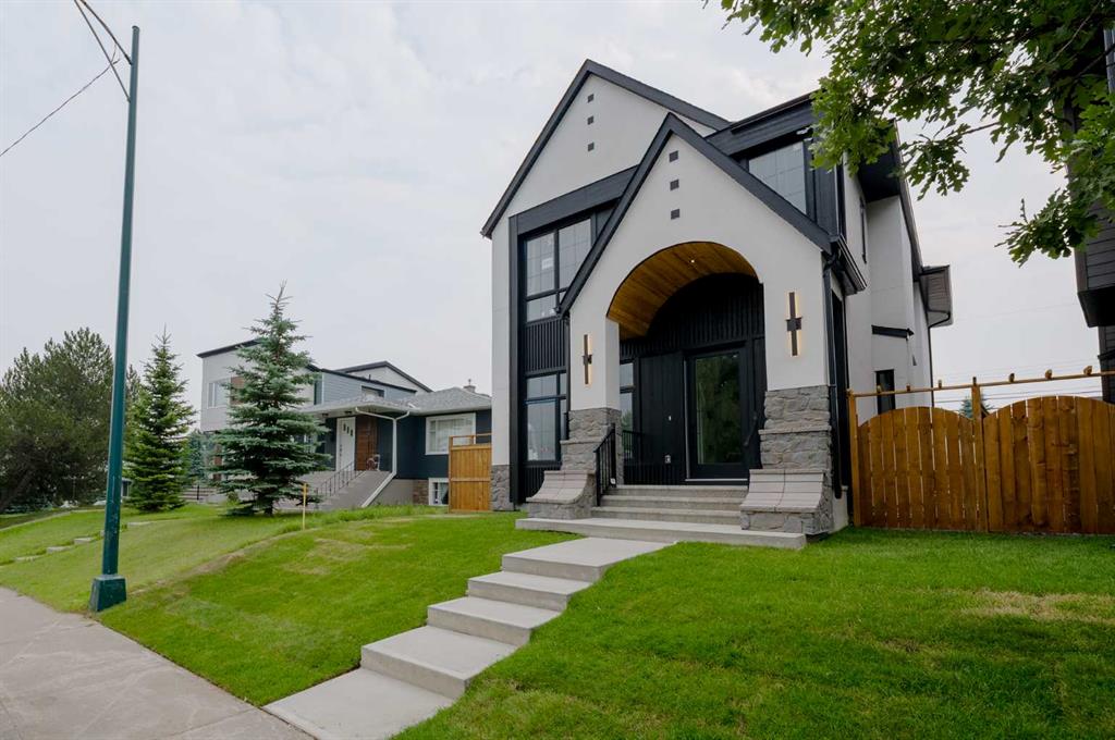 Third View of 2207 Victoria Crescent NW, Banff Trail, Calgary, Alberta, T2M 4E4
