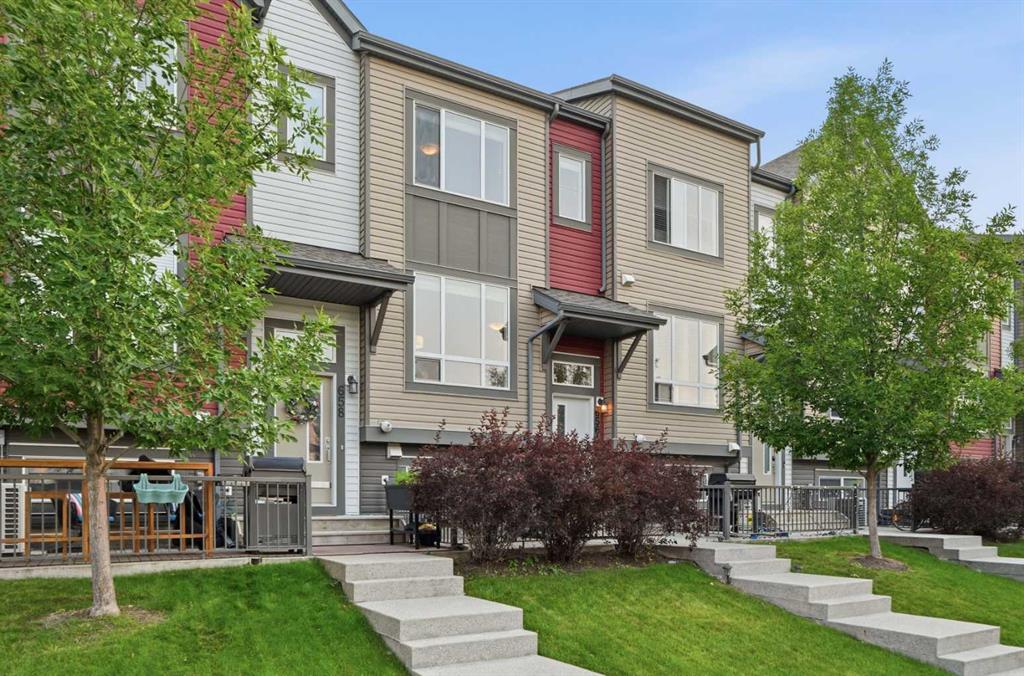 Fourth View of 656 Copperpond Boulevard SE, Copperfield, Calgary, Alberta, T2Z 5B9