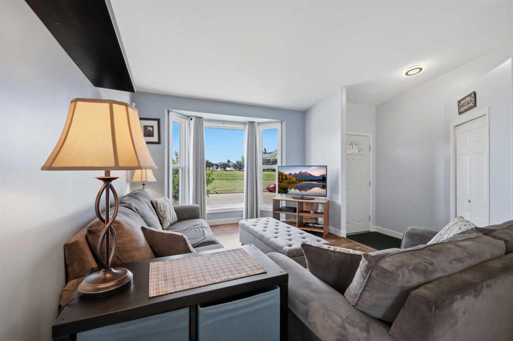 Fifth View of 73 Duncan Crescent , Deer Park Village, Red Deer, Alberta, T4R 1W3