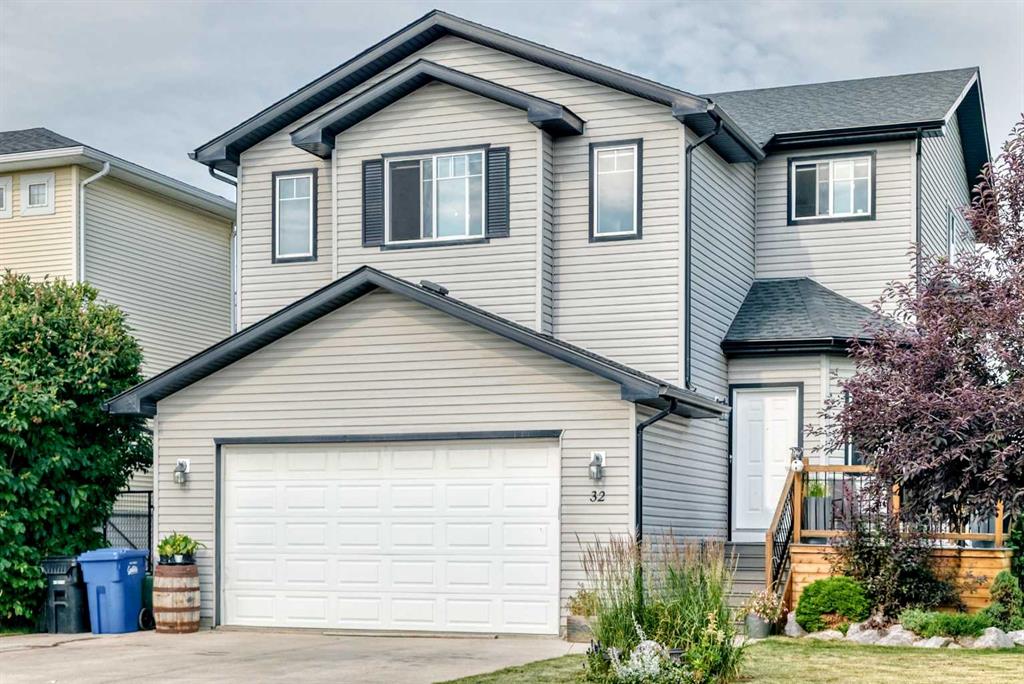 32 Meadowpark Place , A2331897, Alberta,
