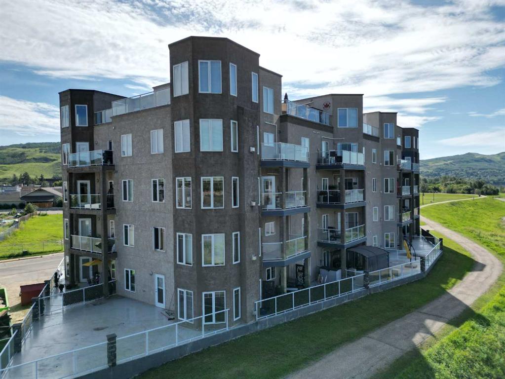 206, 9810 94 Street , A2331919, Alberta,