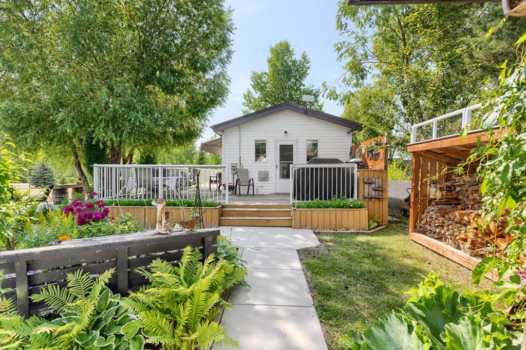 Fourth View of 816 Baptiste drive  , NONE, West Baptiste, Alberta, T9S 1R8