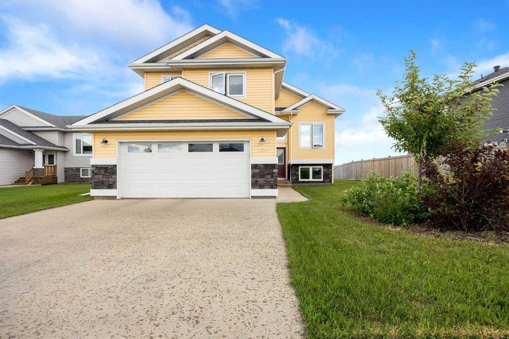 204 Beaveridge Close , A2331943, Alberta,