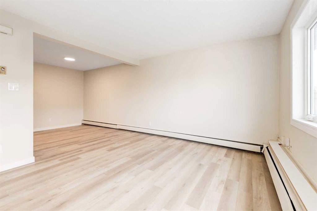 Fourth View of 67, 3809 45 Street SW, Glenbrook, Calgary, Alberta, T3B1T3