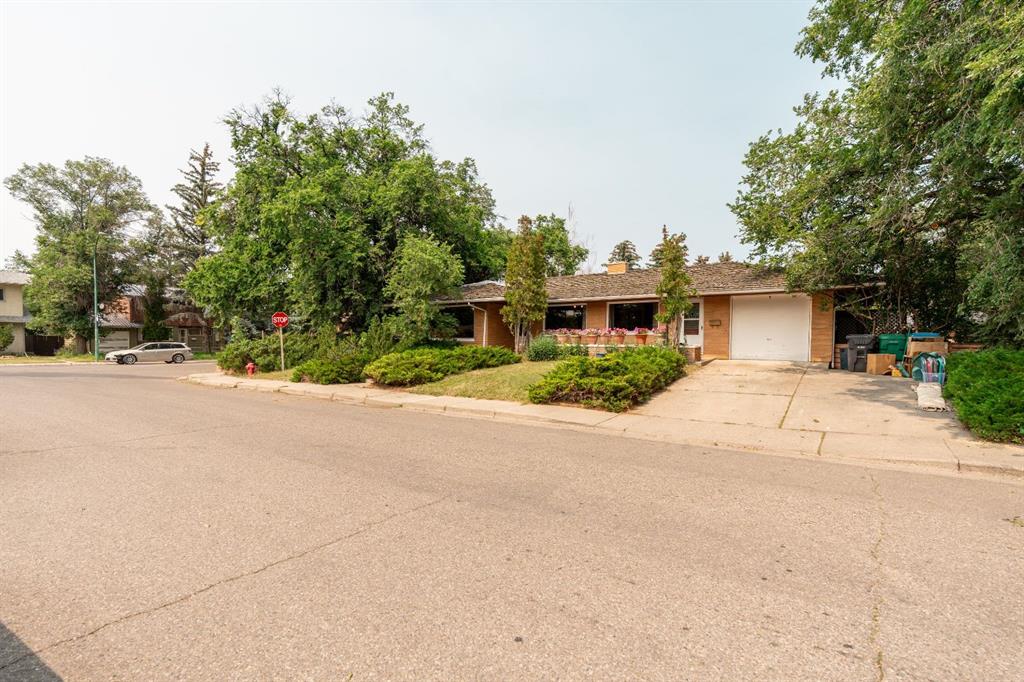 Fourth View of 1301 15 Avenue S, Agnes Davidson, Lethbridge, Alberta, T1K 0W4