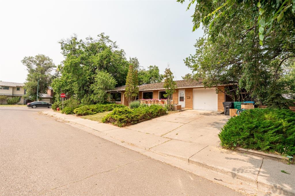 Fifth View of 1301 15 Avenue S, Agnes Davidson, Lethbridge, Alberta, T1K 0W4