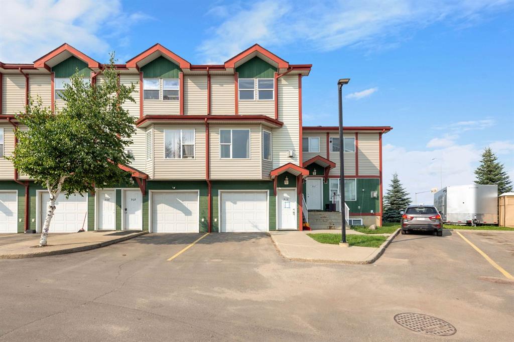 Second View of 910, 201 Arabian Drive , Prairie Creek, Fort McMurray, Alberta, T9H 5R5