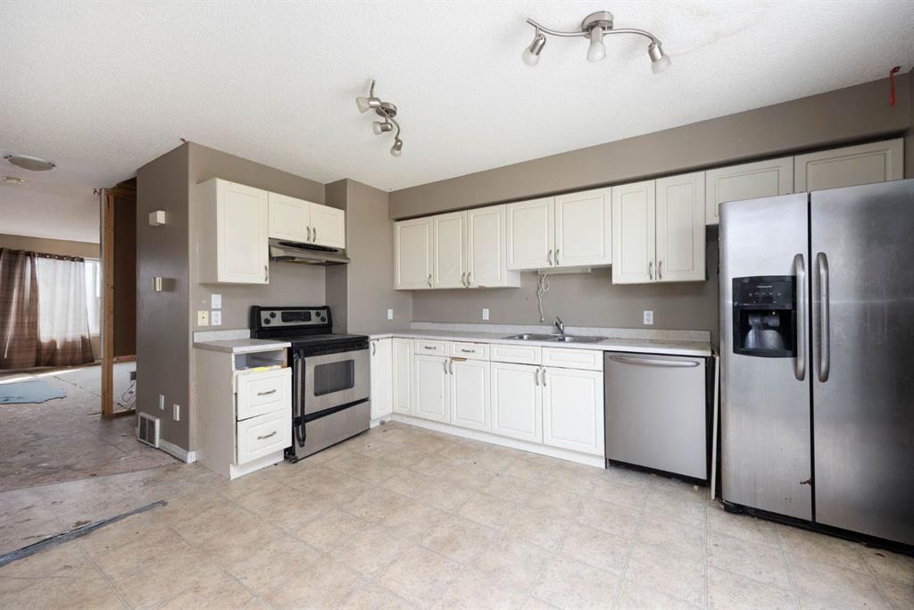 Fourth View of 910, 201 Arabian Drive , Prairie Creek, Fort McMurray, Alberta, T9H 5R5