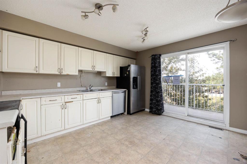 Fifth View of 910, 201 Arabian Drive , Prairie Creek, Fort McMurray, Alberta, T9H 5R5