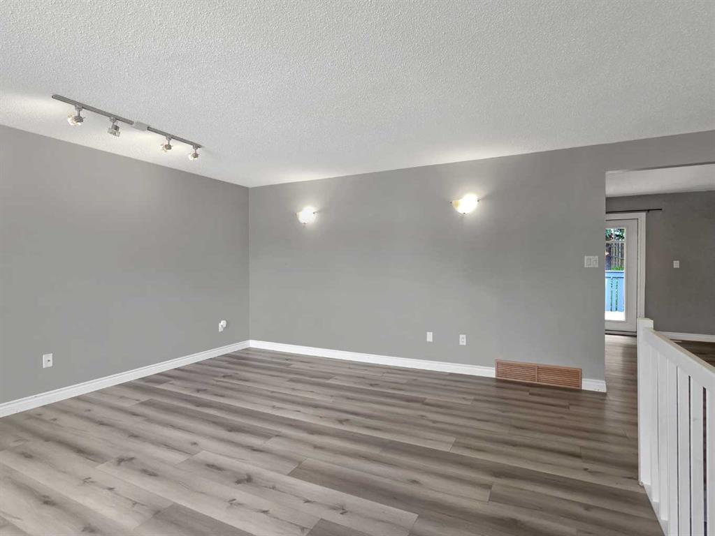 Fifth View of 10629 104 Avenue , NONE, Grande Cache, Alberta, T0E0Y0