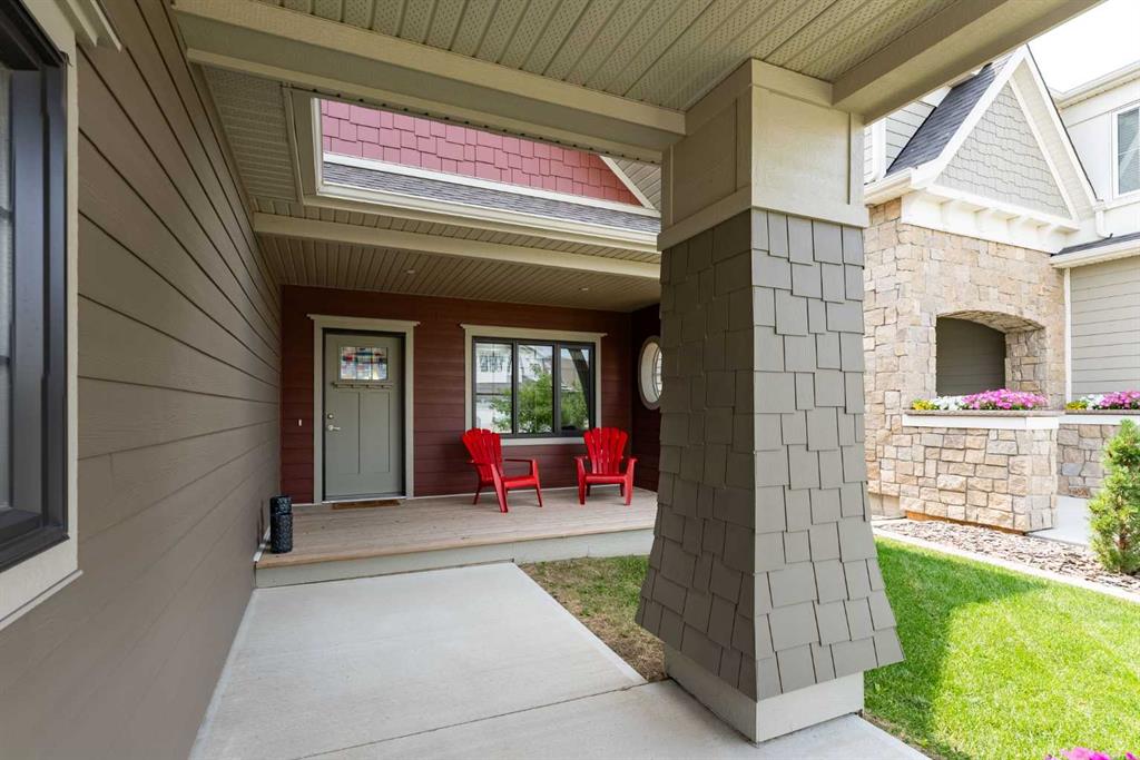 Fourth View of 1060 Caledonia Place W, The Crossings, Lethbridge, Alberta, T1J 5W1