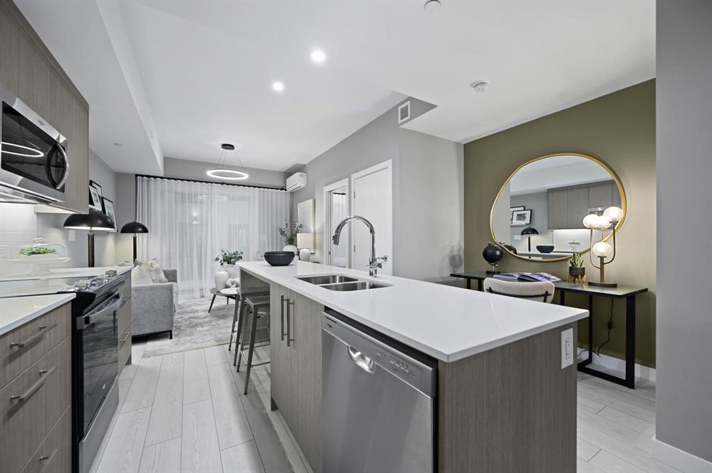 Fourth View of 221, 310 15 Avenue SW, Beltline, Calgary, Alberta, T2R 1S9