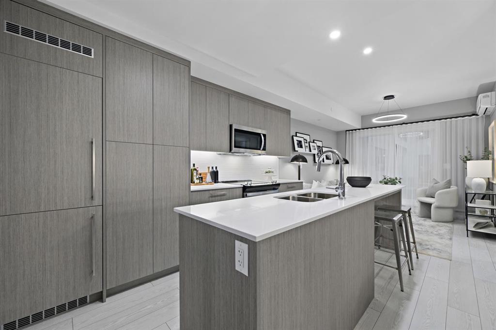 Fifth View of 221, 310 15 Avenue SW, Beltline, Calgary, Alberta, T2R 1S9