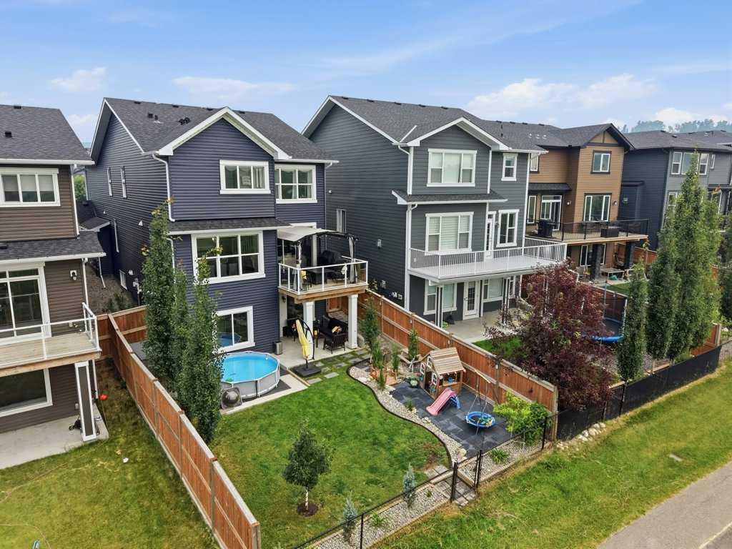 151 Crestridge Hill SW, A2332211, Alberta,