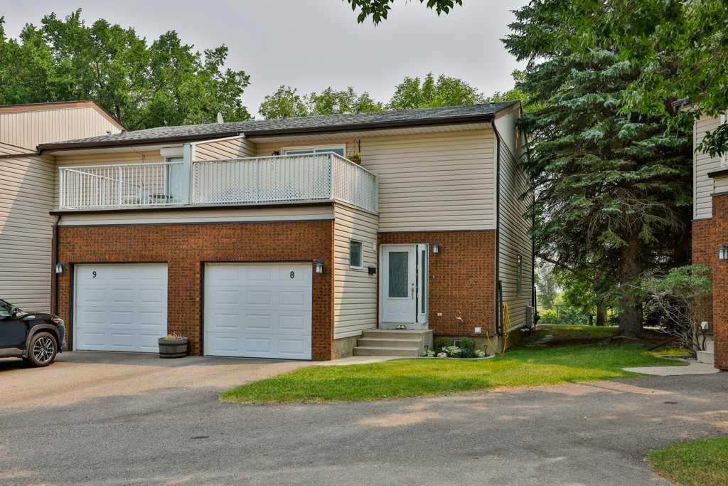 8, 29 Brock Place W, A2332272, Alberta,