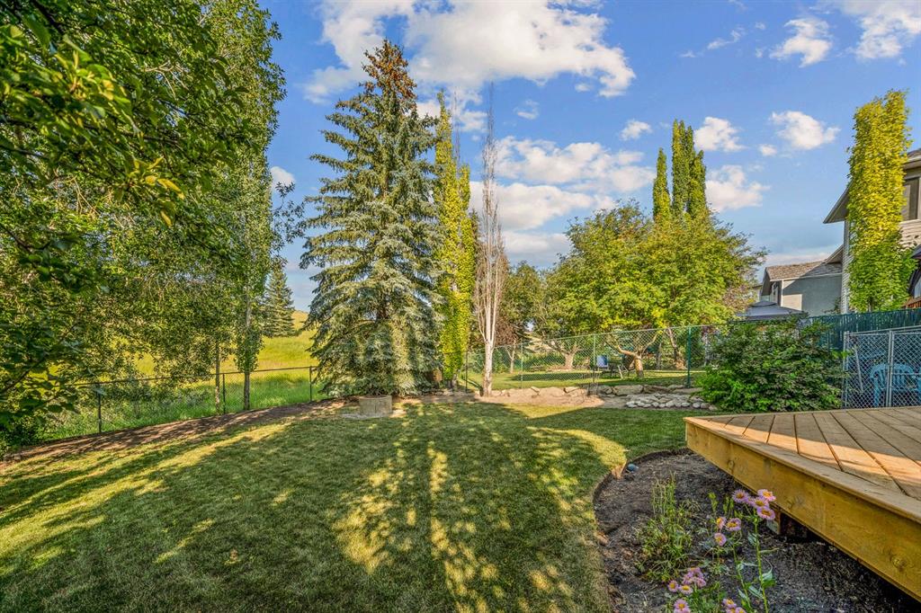 Fourth View of 30 Gleneagles View , GlenEagles, Cochrane, Alberta, T4C 1N9