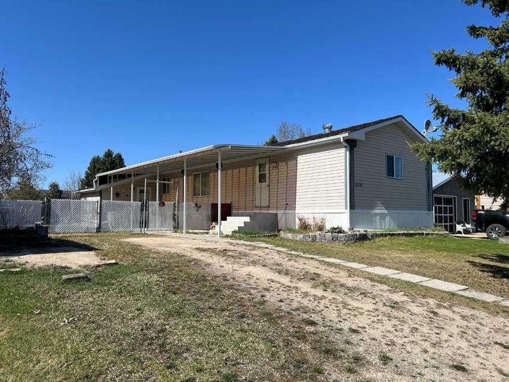 806 5 A Street , A2332369, Alberta,