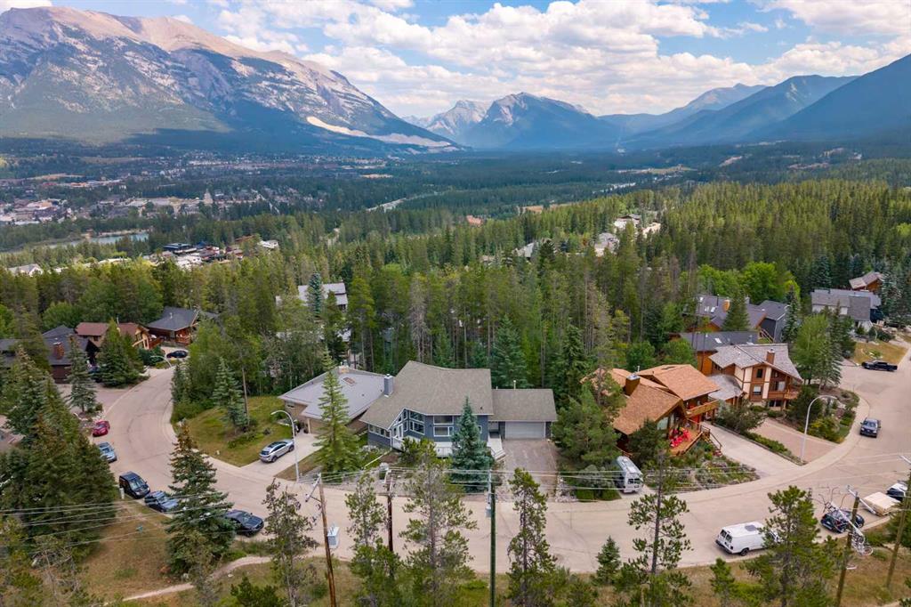 1064 Evergreen Circle , A2332441, Alberta,