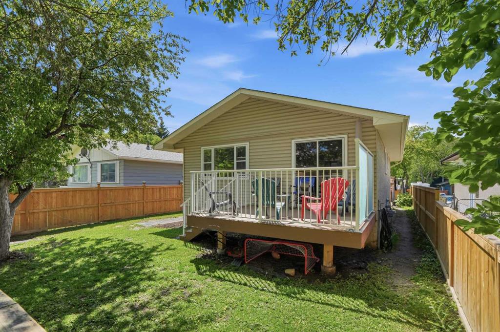 Fourth View of 3056 32A Street SE, Dover, Calgary, Alberta, T2B 0T3