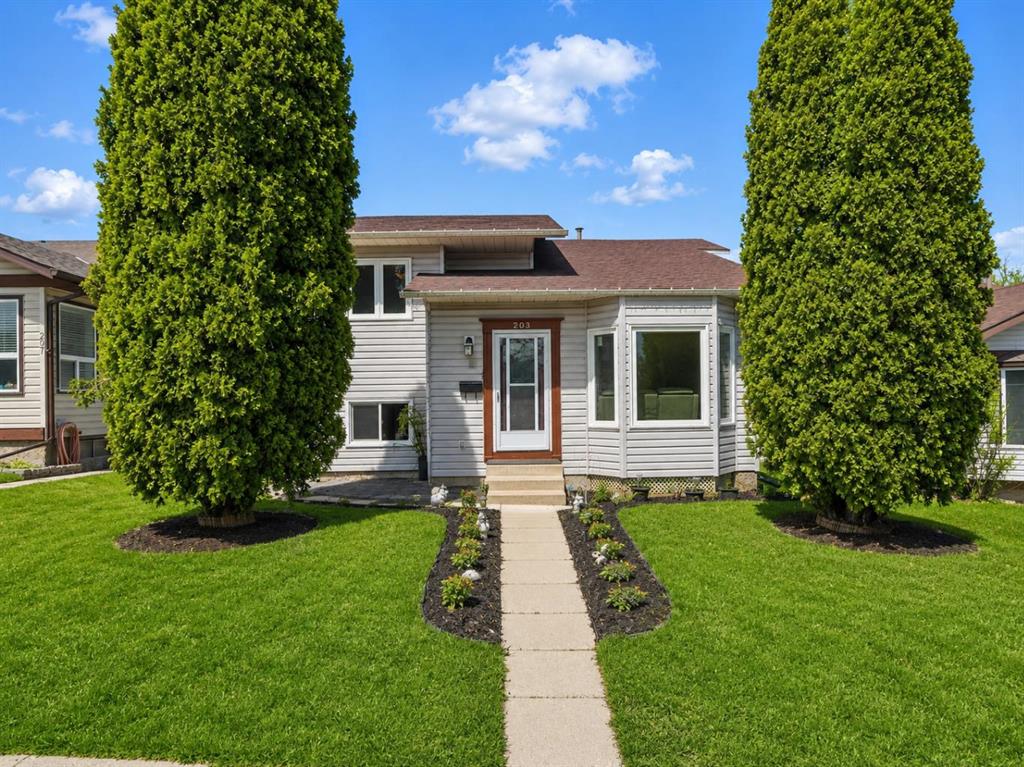 203 Shawglen Road SW, A2332448, Alberta,
