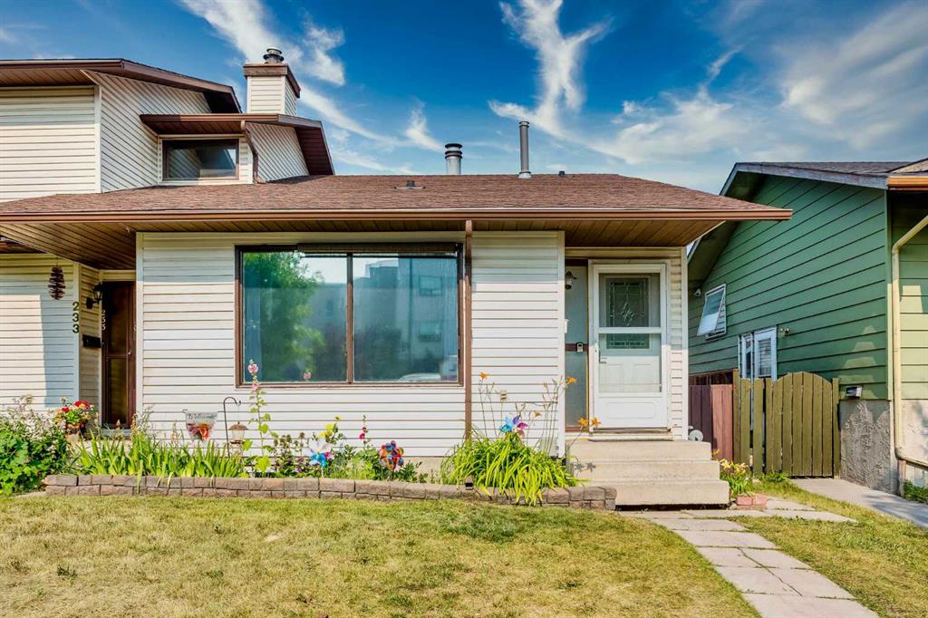 Third View of 235 Templemont Drive NE, Temple, Calgary, Alberta, T1Y 5A1