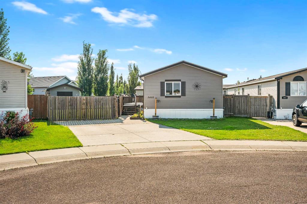 3405 43 Avenue , A2332590, Saskatchewan,