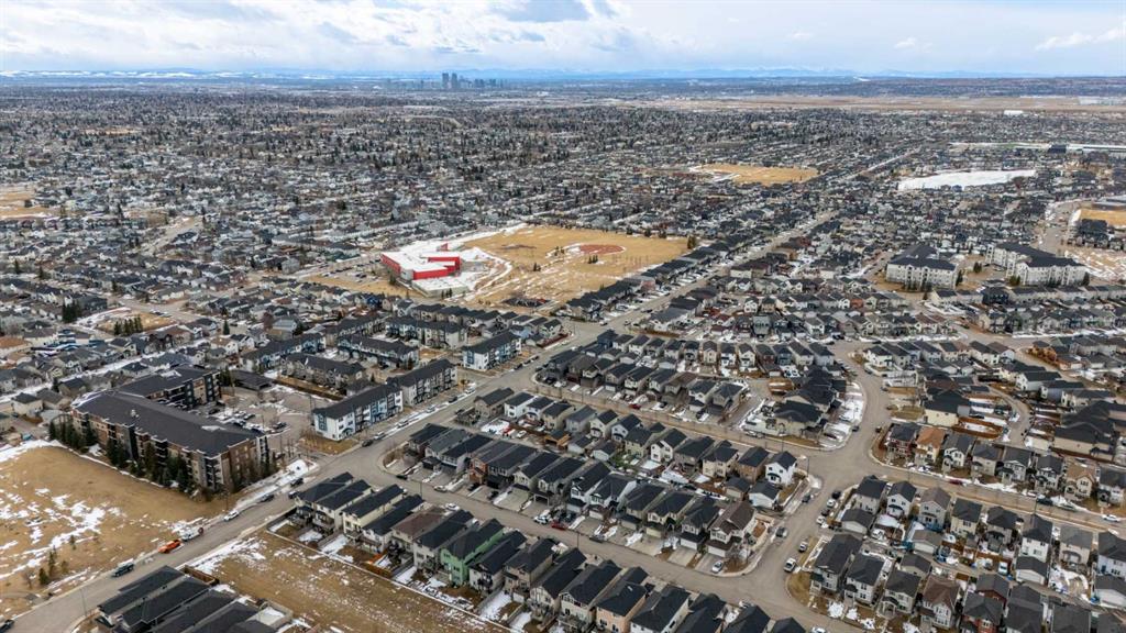 Fifth View of 422 Taralake Way NE, Taradale, Calgary, Alberta, T3J 0J4