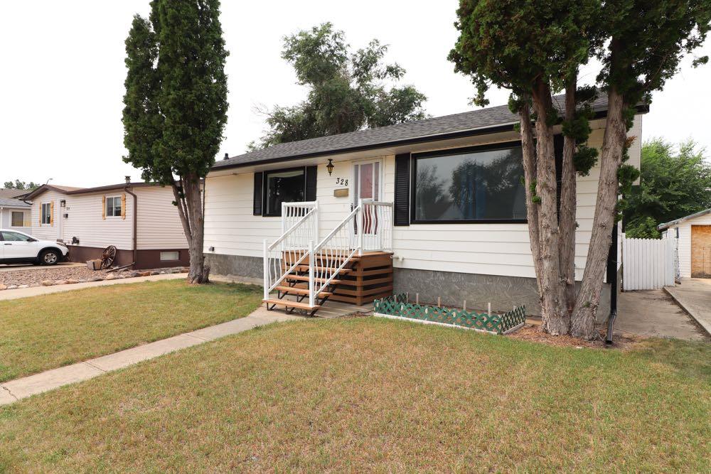 328 2nd Street SE, A2332612, Alberta,