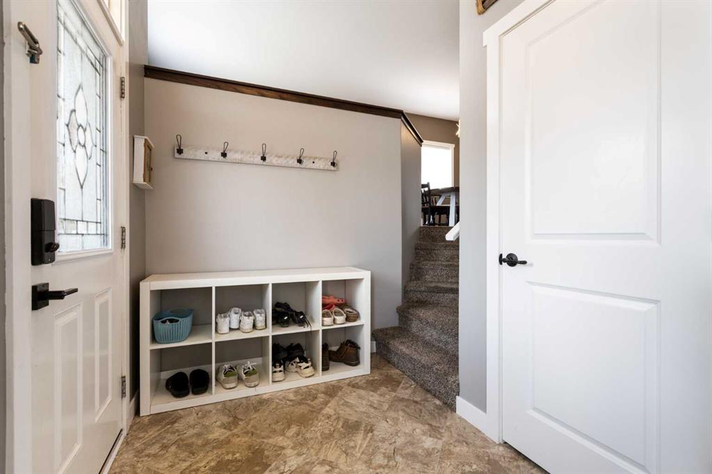 Fourth View of 19 Hanson Green , Hawkridge Estates, Penhold, Alberta, T0M 1R0