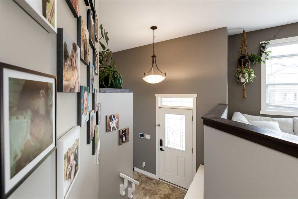 Fifth View of 19 Hanson Green , Hawkridge Estates, Penhold, Alberta, T0M 1R0