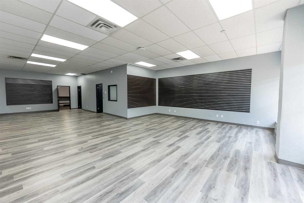Third View of Bay 9, 4801 51 Avenue , Downtown Red Deer, Red Deer, Alberta, T4N 4H2
