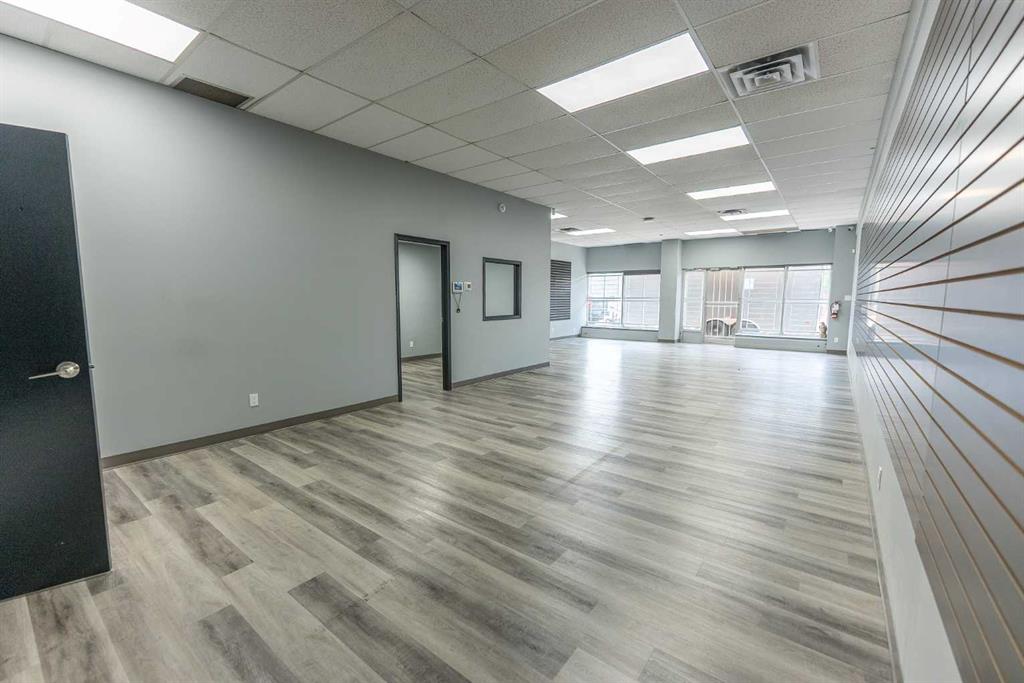 Fifth View of Bay 9, 4801 51 Avenue , Downtown Red Deer, Red Deer, Alberta, T4N 4H2