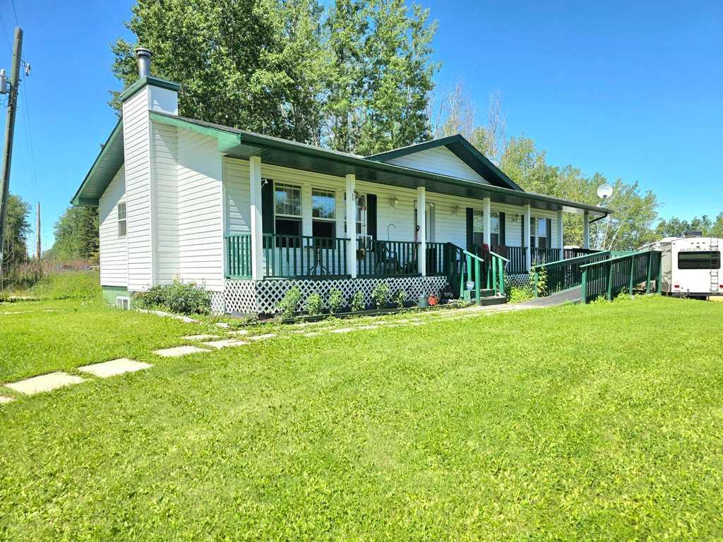 Fourth View of 18 4 Street W, NONE, Faust, Alberta, T0G 0X0