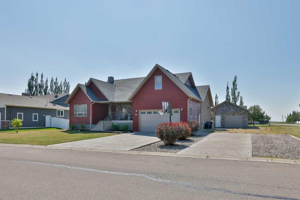 304 S 150 W  , A2332758, Alberta,