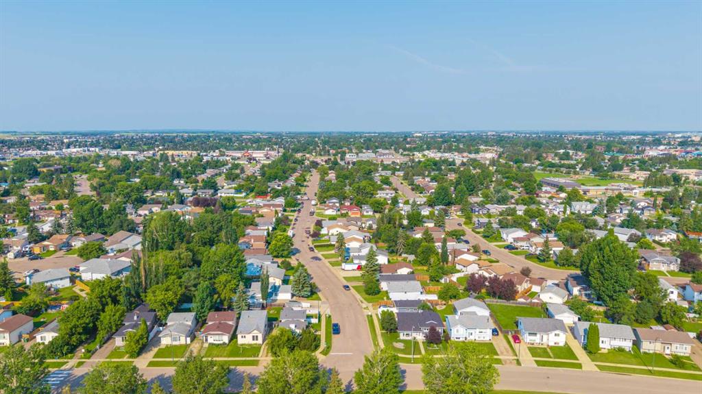 Third View of 4519 29 Street , East Lloydminster, Lloydminster, Saskatchewan, S9V1E7