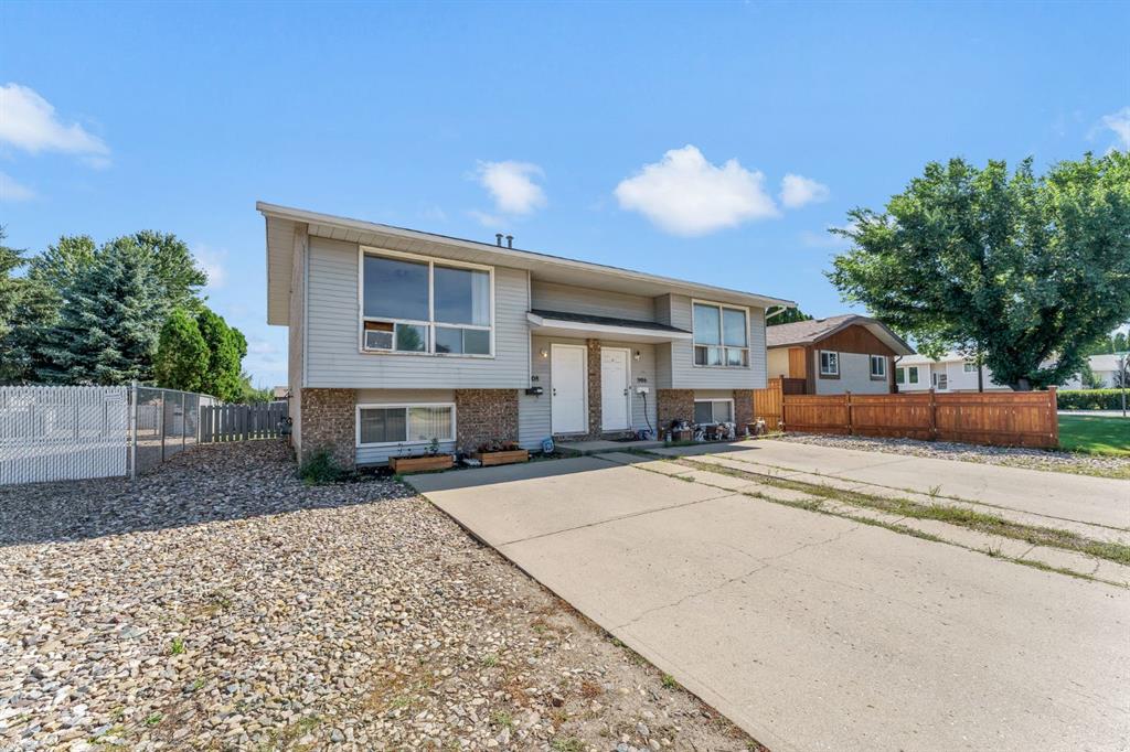 Third View of 908 Ross Glen Drive SE, Ross Glen, Medicine Hat, Alberta, T1B 3W7