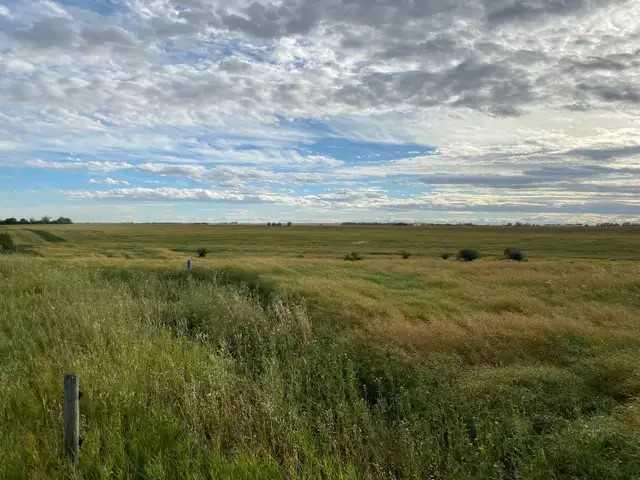 Second View of  Range Road 263  , NONE, Rural Kneehill County, Alberta, T0M 0A0