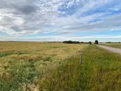 Fifth View of  Range Road 263  , NONE, Rural Kneehill County, Alberta, T0M 0A0
