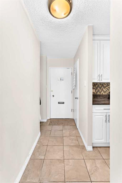 Fifth View of 407, 903 19 Avenue SW, Lower Mount Royal, Calgary, Alberta, T2T 0H8