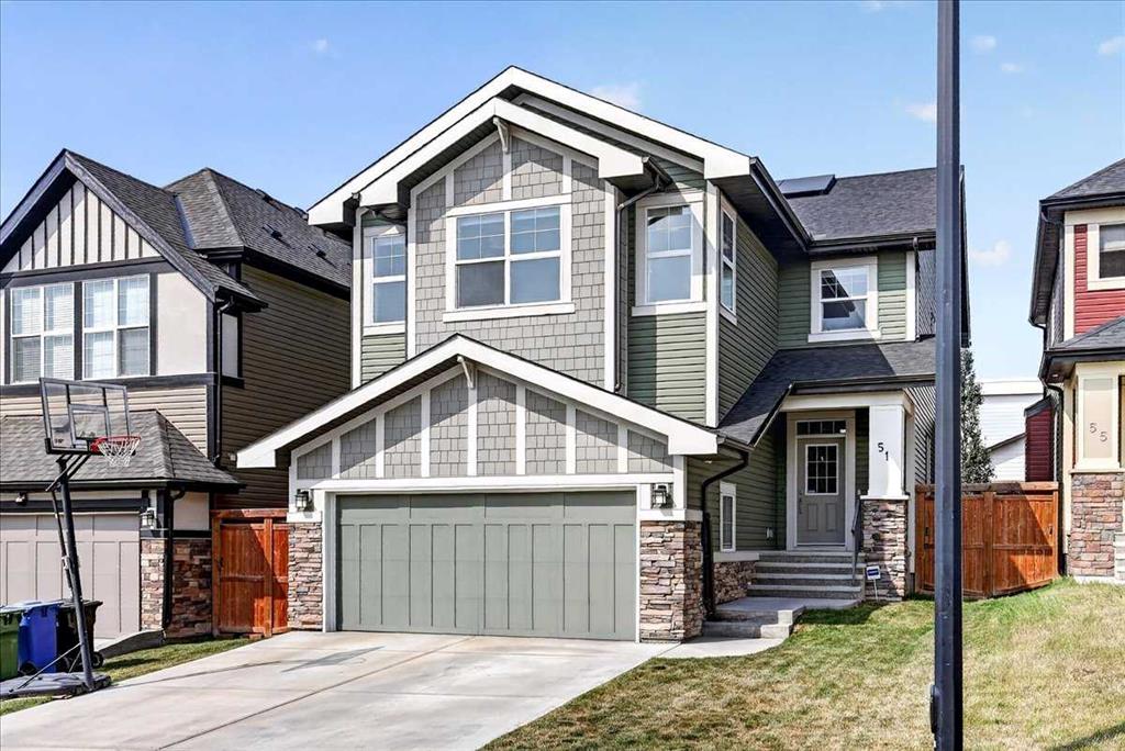MLS® listing #114505444 for sale located at 51 Evansborough Road NW