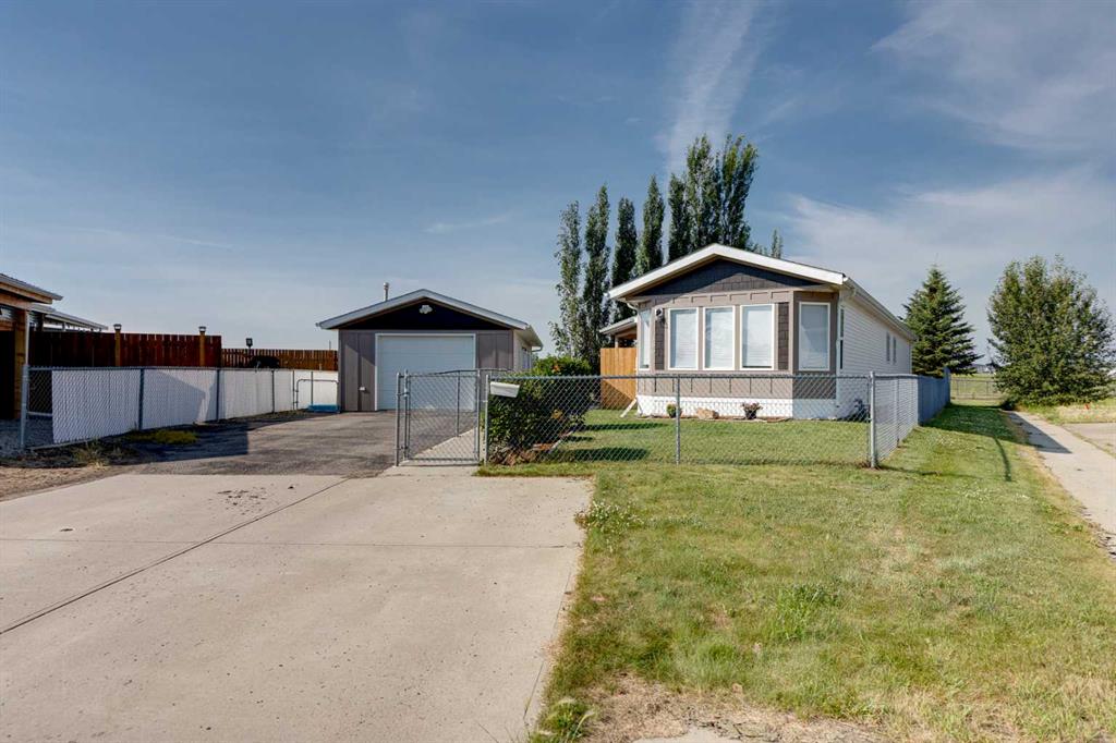 Third View of 186 Meadowlark Lane , NONE, Carstairs, Alberta, T0M 0N0