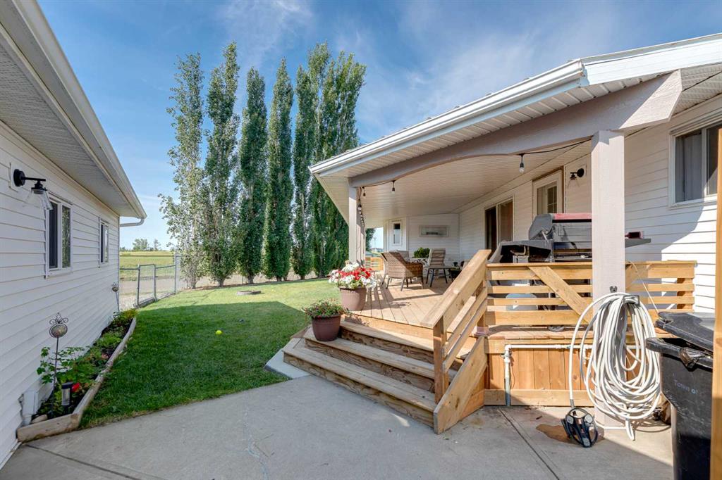 Fifth View of 186 Meadowlark Lane , NONE, Carstairs, Alberta, T0M 0N0