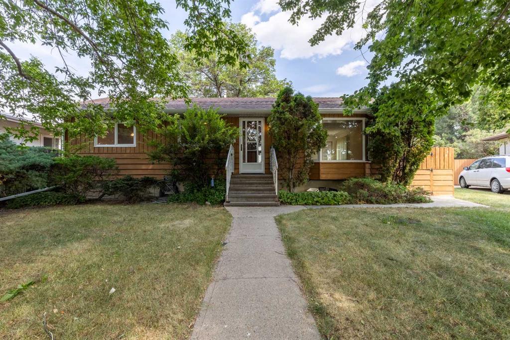 1005 17 Street N, A2332878, Alberta,